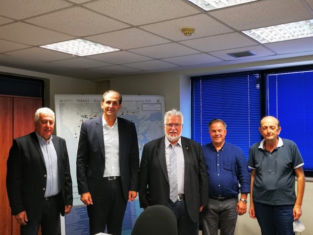 Απόστολος Βεσυρόπουλος