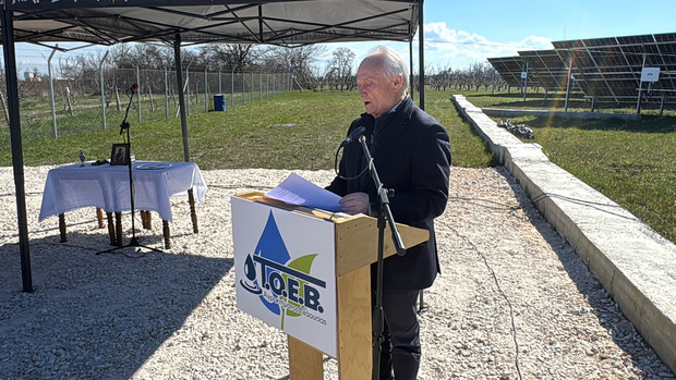 Ο Υφ. Αγροτικής Ανάπτυξης εγκαινίασε το έργο του ΤΟΕΒ Νάουσας 'Εγκατάσταση Φωτοβολταϊκού Σταθμού ισχύος 100 kwp